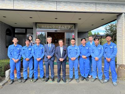 花泉地域内企業の視察および懇談の様子