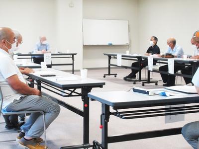 藤沢町住民自治協議会役員との懇談の様子1