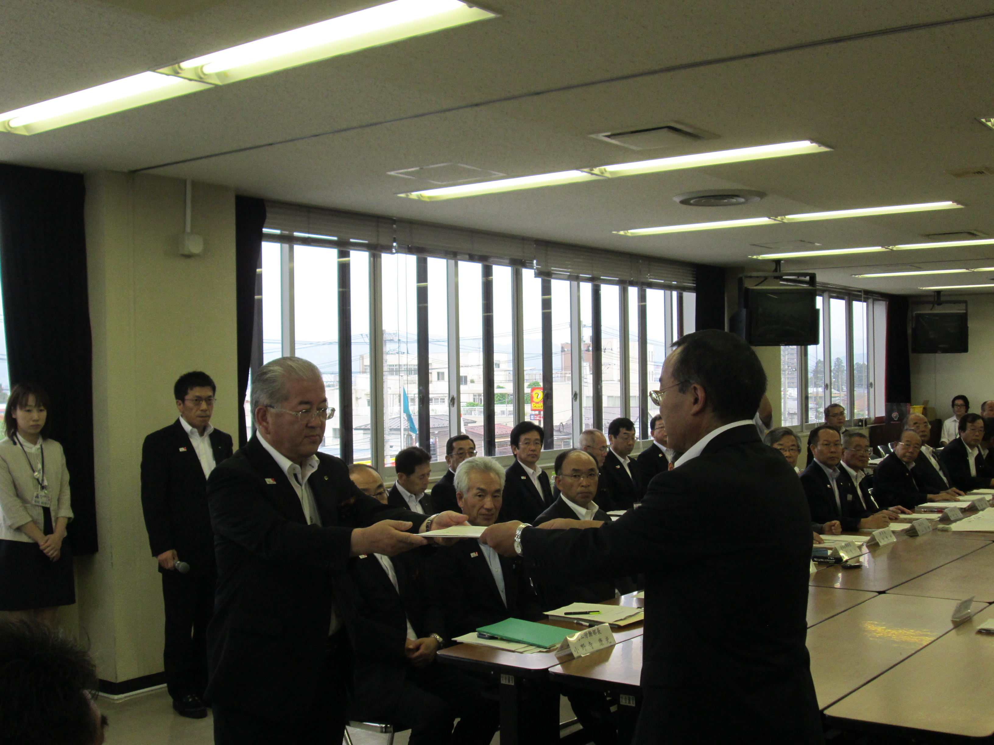県への緊急要望のようす